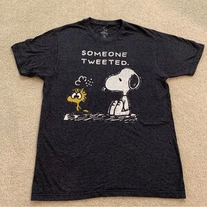 Peanuts Snoopy Someone Tweeted Dark Gray Short Sleeve T-Shirt Mens Size M